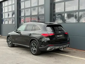 GLC 220d 4M AMG Advanced Plus AHK Pano MemoryLED
