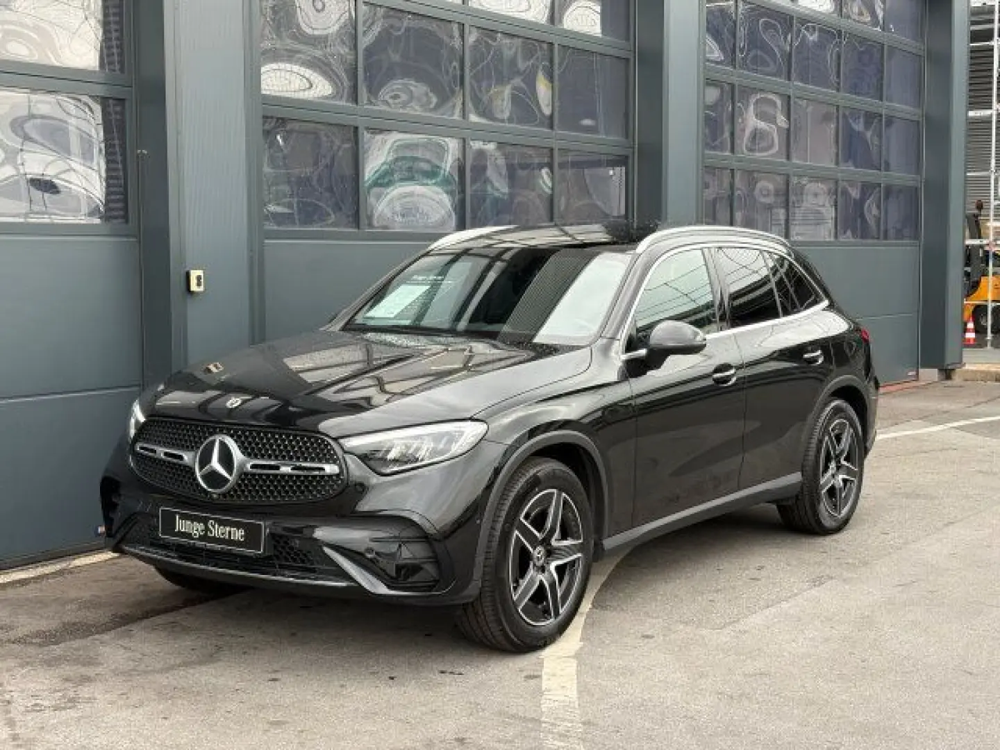 GLC 220d 4M AMG Advanced Plus AHK Pano MemoryLED