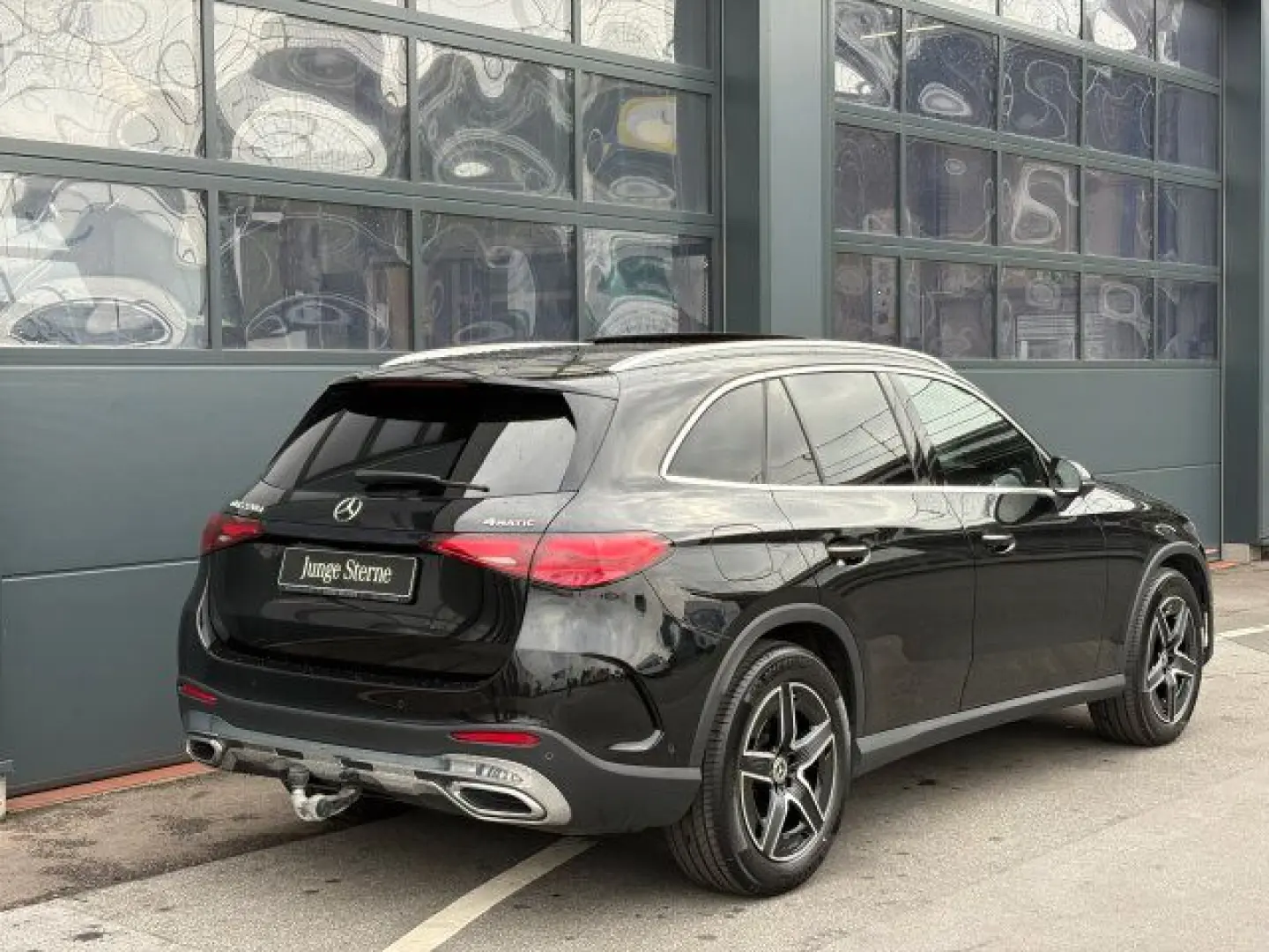 GLC 220d 4M AMG Advanced Plus AHK Pano MemoryLED