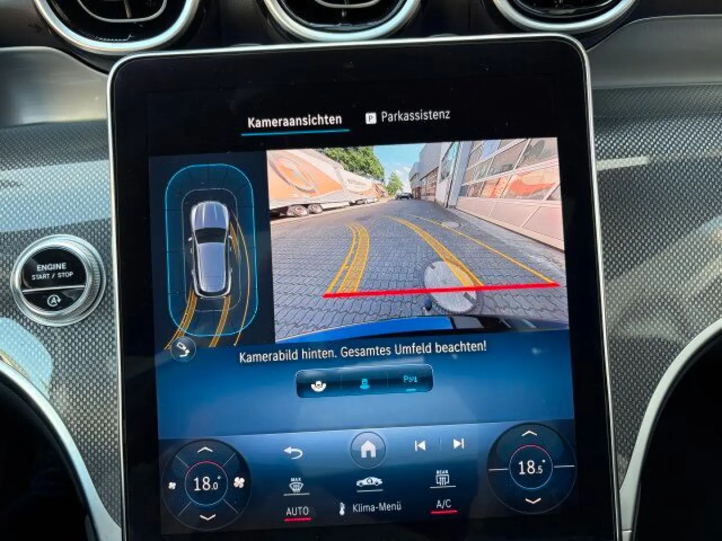 GLC 220d 4M AMG Advanced Plus AHK Pano MemoryLED
