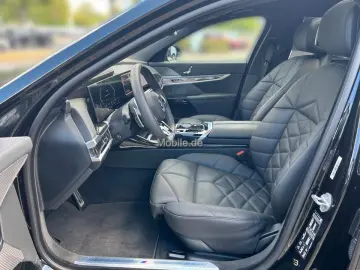 740d xDrive M Sport Pano Sthzg. Autobahnas. HUD