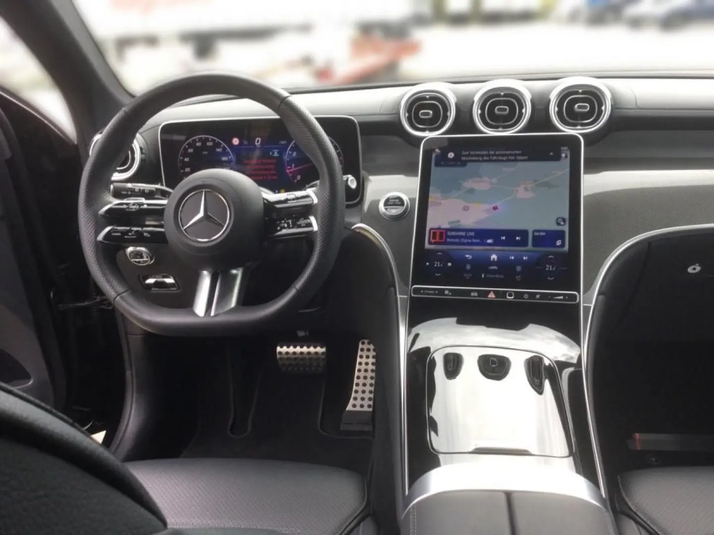 GLC 200 4MATIC AMG, Panoramadach, AHV
