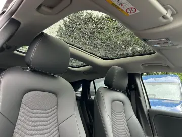 GLA 220 d 4M PROGRESSIVE+PANO+EASYPACK+LED+