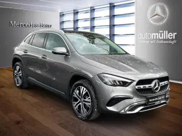 GLA 220 d 4M PROGRESSIVE+PANO+EASYPACK+LED+