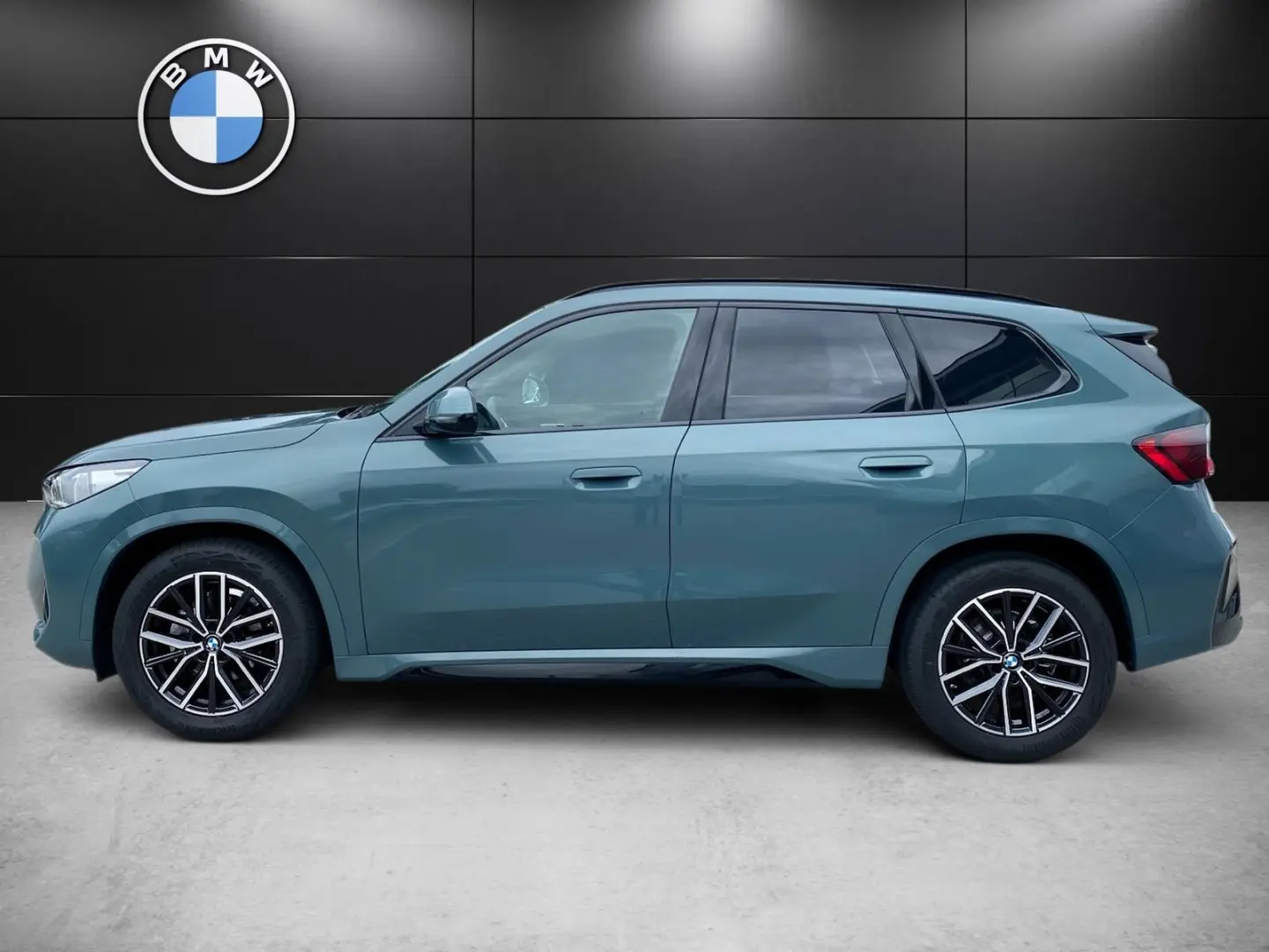 X1 sDrive18i M Sport DA+ PA+ HUD Komfzg SHZ LRH