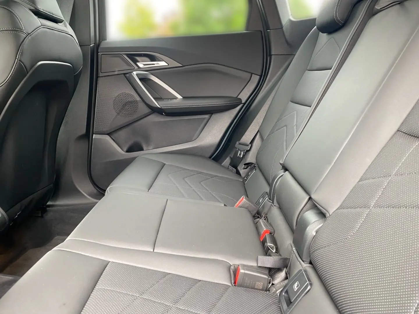 X1 sDrive18i M Sport DA+ PA+ HUD Komfzg SHZ LRH