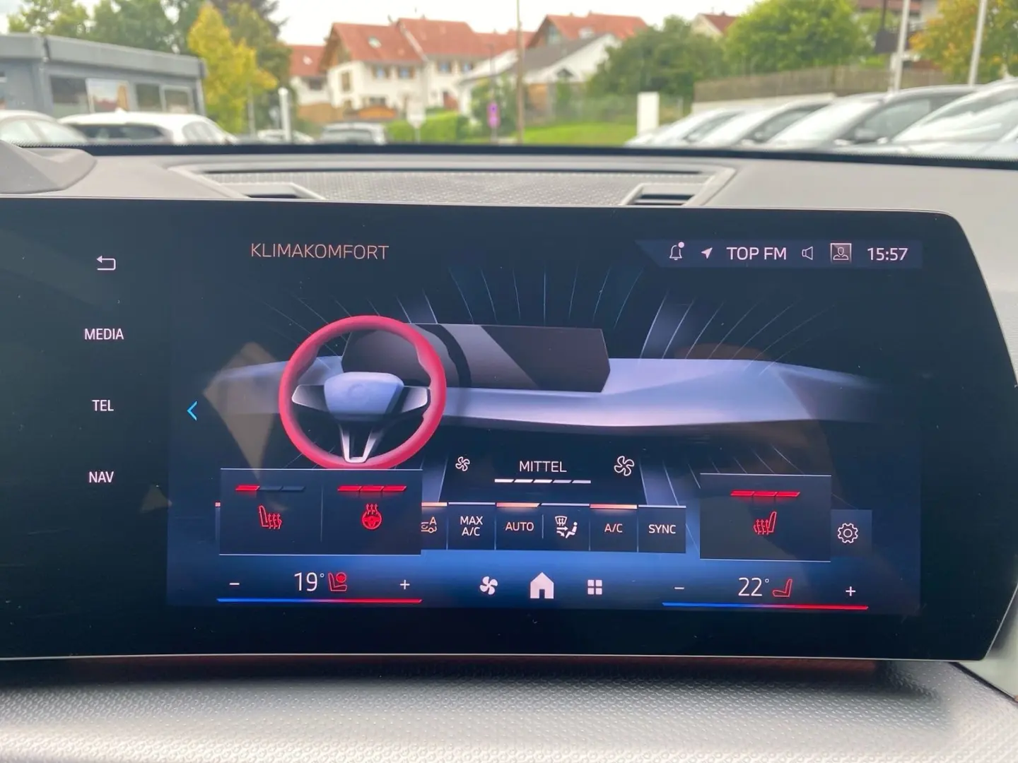 X1 sDrive18i M Sport DA+ PA+ HUD Komfzg SHZ LRH