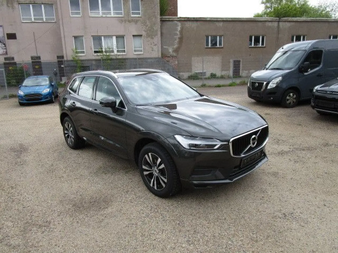XC60 Momentum Pro 2.0 Klimaauto. LED Navi. Euro6