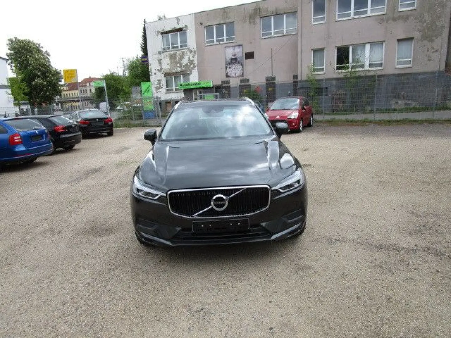 XC60 Momentum Pro 2.0 Klimaauto. LED Navi. Euro6
