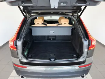 XC60 D4 Momentum Pro,Leder,Navi,LED,Carplay,PDC
