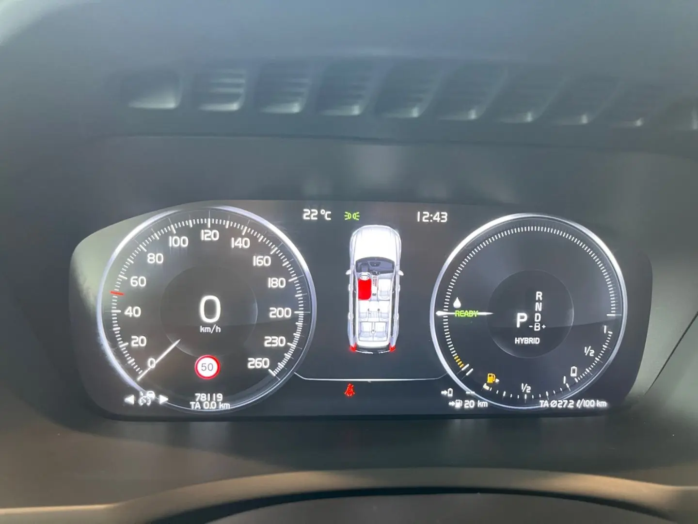 XC90 T8 AWD Plugin Hybrid Recharge Geartr RDesig