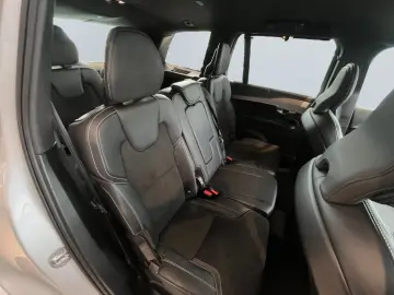 XC90 T8 AWD Plugin Hybrid Recharge Geartr RDesig