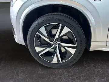 XC90 T8 AWD Plugin Hybrid Recharge Geartr RDesig