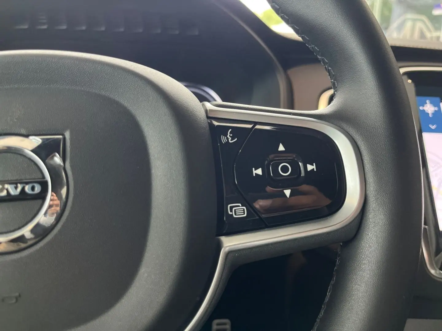 XC90 T8 AWD Plugin Hybrid Recharge Geartr RDesig
