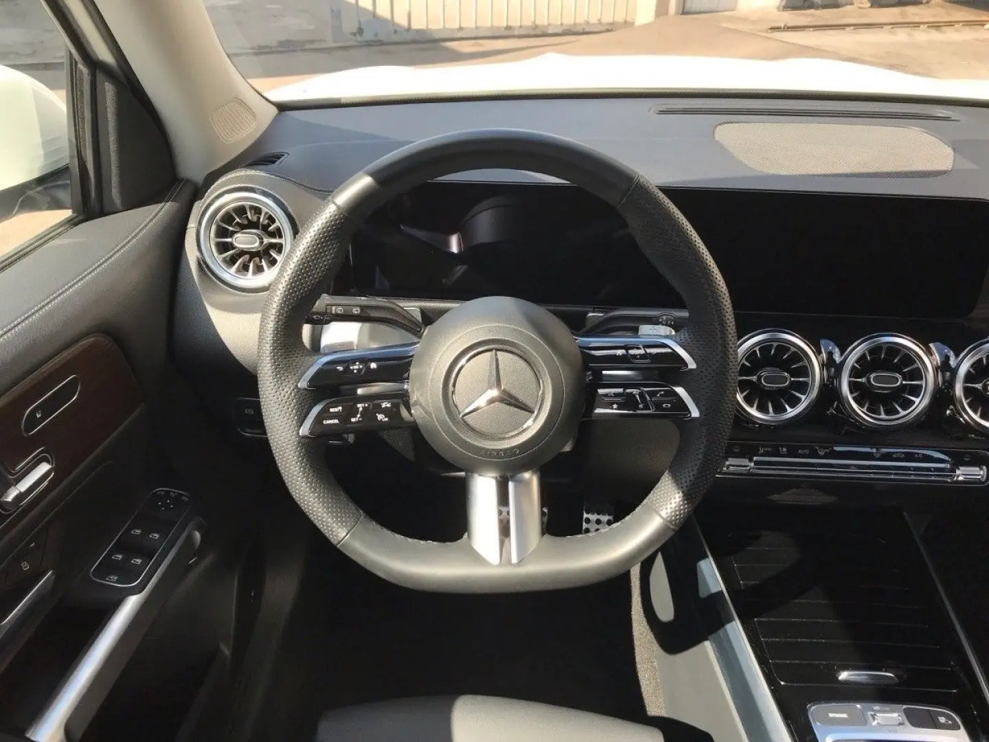 GLB 220 4M AMG PREM,PANO,DISTR,MEMO,WINTERP,MULT