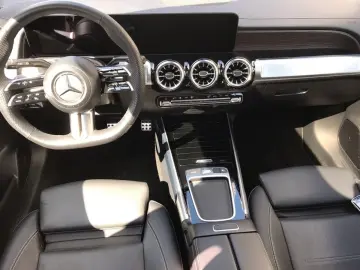 GLB 220 4M AMG PREM,PANO,DISTR,MEMO,WINTERP,MULT