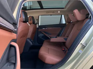 SUPERB COMBI L&K 4x4 SUITE