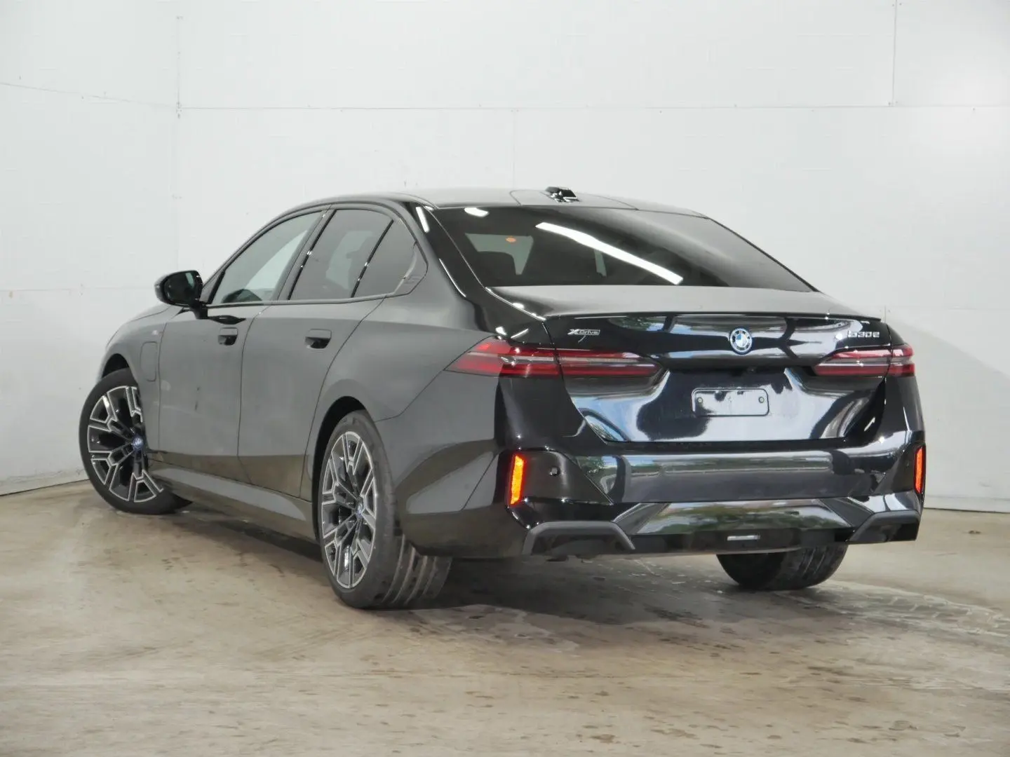 530e xDrive M SPORT PRO+CARBON+ICONIC+PANO+AHK