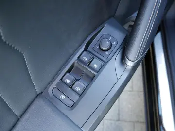 Formentor VZ5 2.5 TSI 4Drive PANO+ACC+KAMERA+SHZ