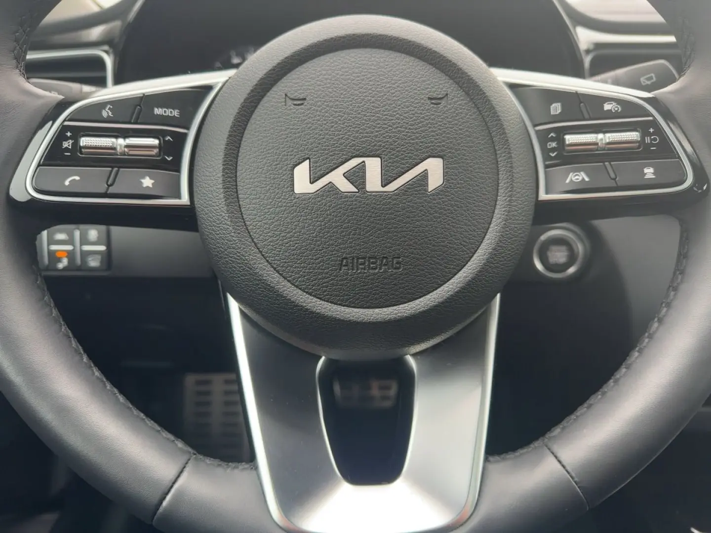 XCEED 1.5T Platinum Glasdach+LED+Kamera+Navi