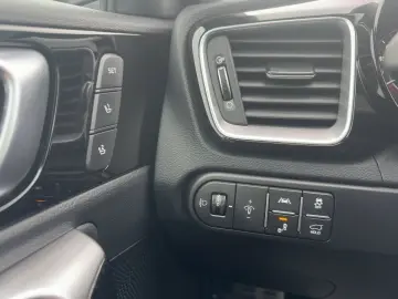 XCEED 1.5T Platinum Glasdach+LED+Kamera+Navi