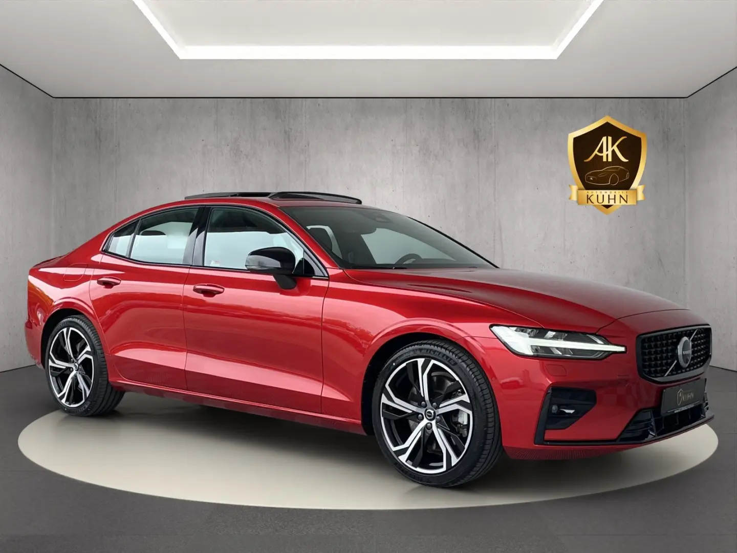 S60 ULTIMATE DARK*AWD*360° KAMERA*LED*HARMAN*