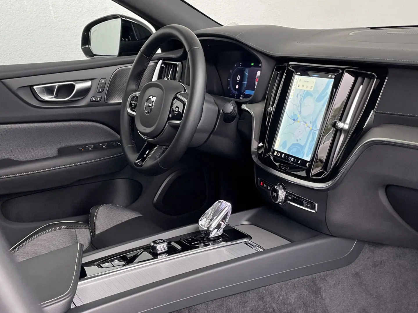 S60 ULTIMATE DARK*AWD*360° KAMERA*LED*HARMAN*