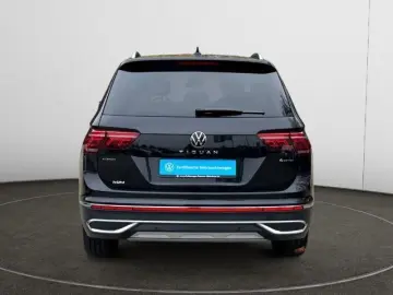 Tiguan Allspace 2.0 TDI DSG 4M 7.Sitzer Elegance