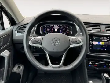 Tiguan Allspace 2.0 TDI DSG 4M 7.Sitzer Elegance