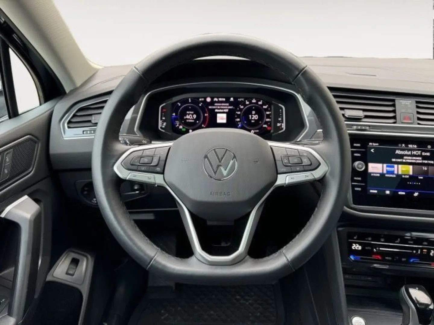 Tiguan Allspace 2.0 TDI DSG 4M 7.Sitzer Elegance