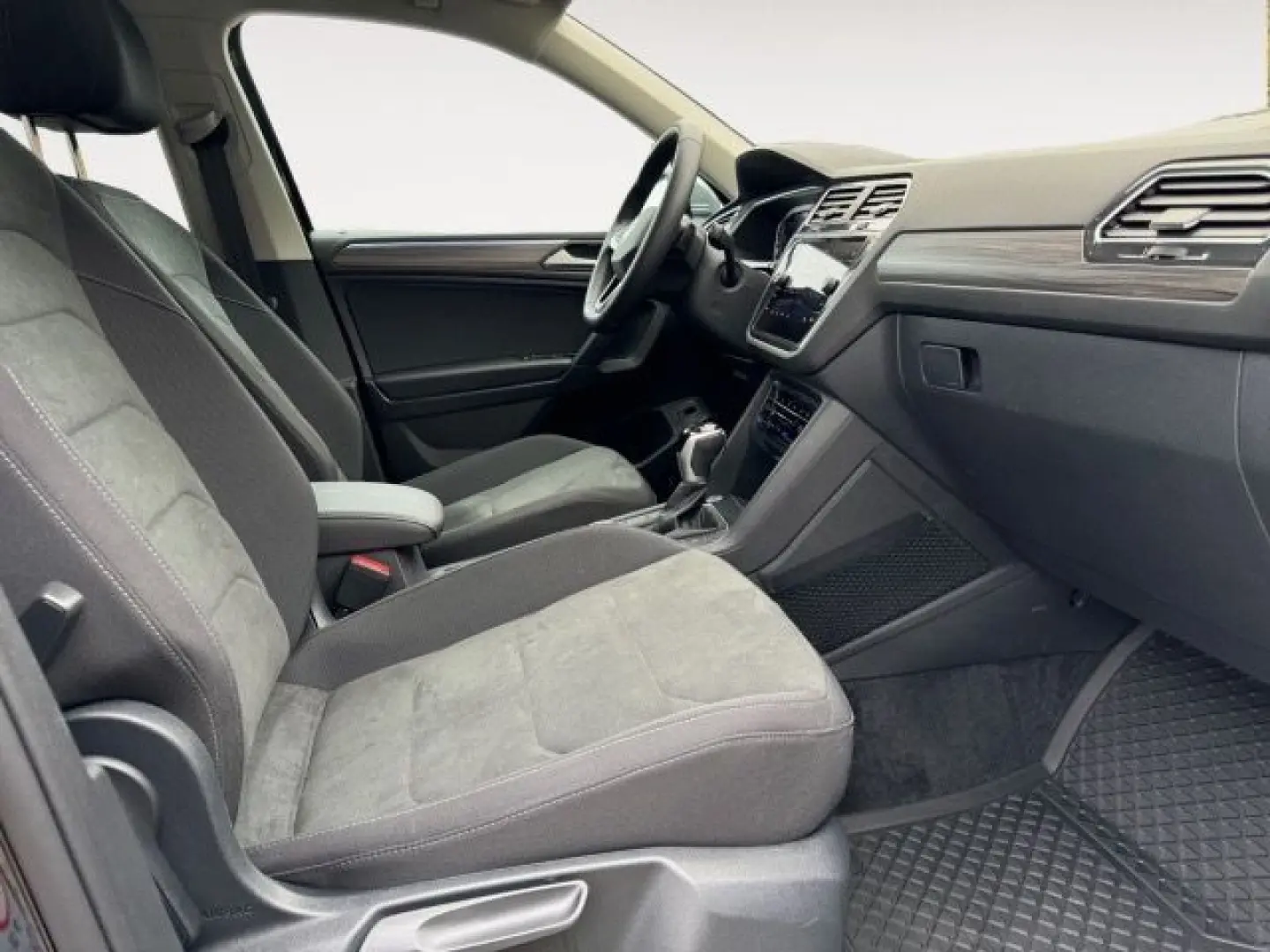 Tiguan Allspace 2.0 TDI DSG 4M 7.Sitzer Elegance