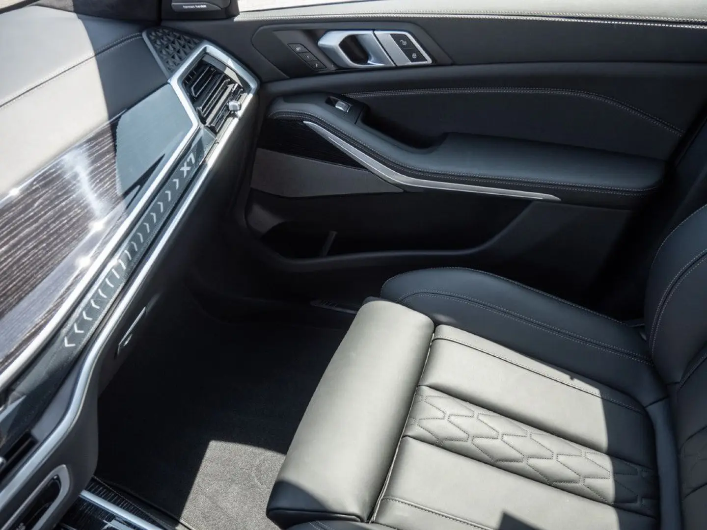 X7 xDrive 40i M-Sport STANDHZG+AHK+AUTOBAHNASSIS