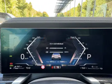 750e xDrive M Sport AHK PANO-SKY Massage Aut.Tür