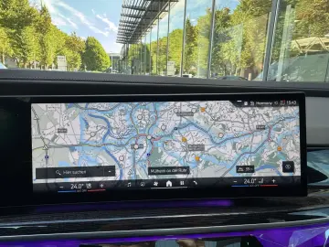 750e xDrive M Sport AHK PANO-SKY Massage Aut.Tür