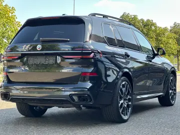 X7 xDrive 40d M Sport LED PANORAMA HARMAN LUFT