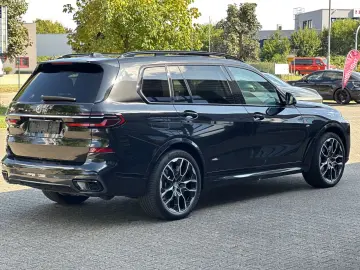 X7 xDrive 40d M Sport LED PANORAMA HARMAN LUFT