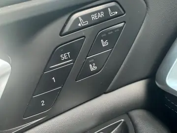 X7 xDrive 40d M Sport LED PANORAMA HARMAN LUFT