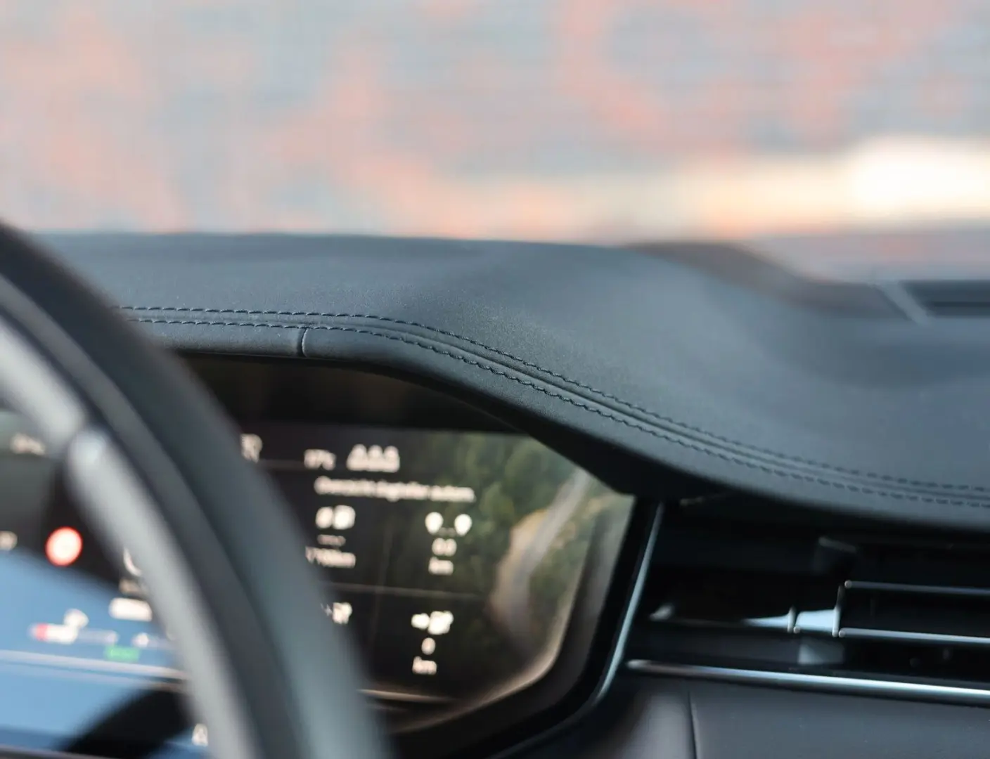 Range Rover P510e HSE | AHK - Clear Sight - HUD