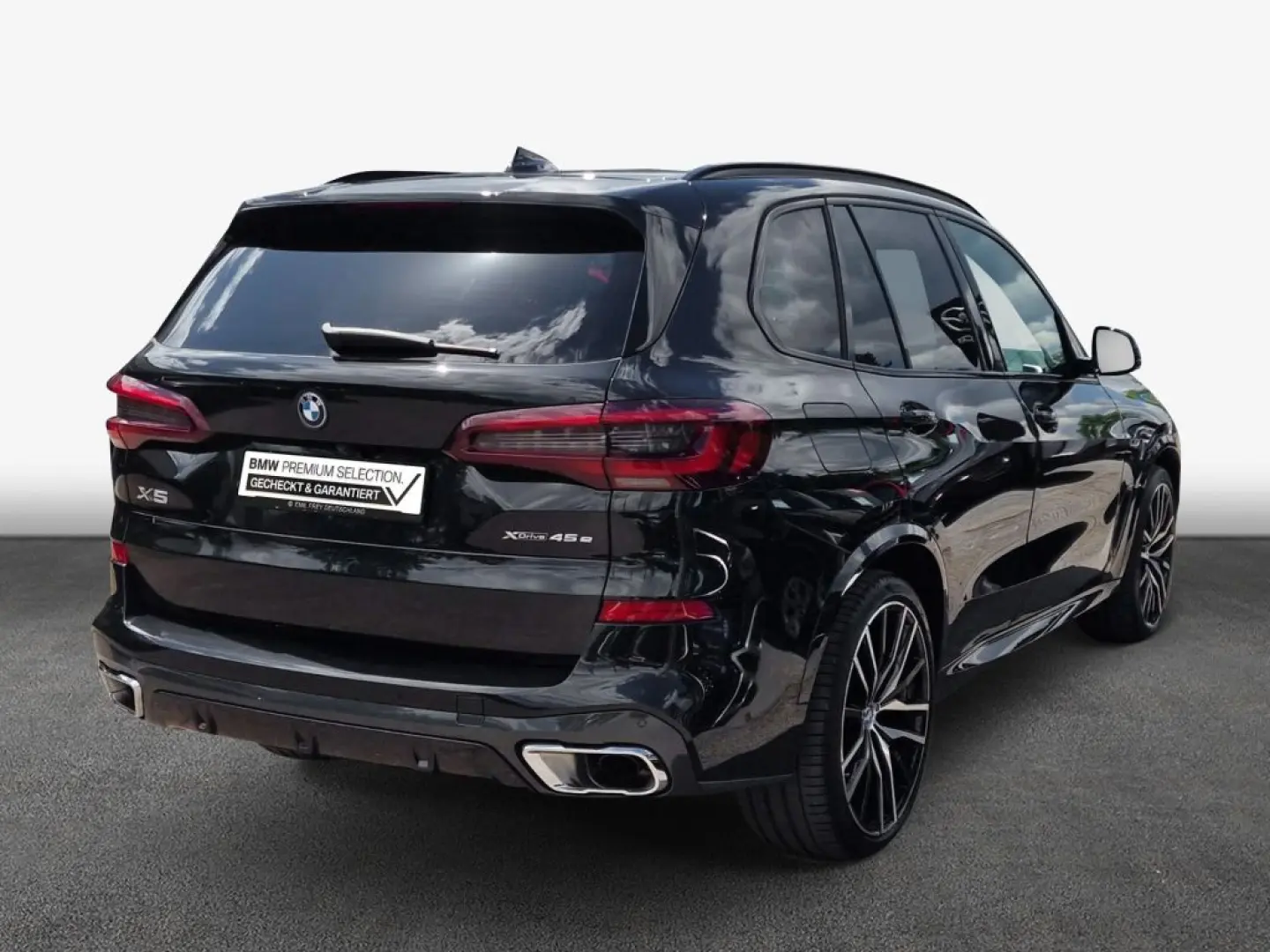 X5 xDrive45e
