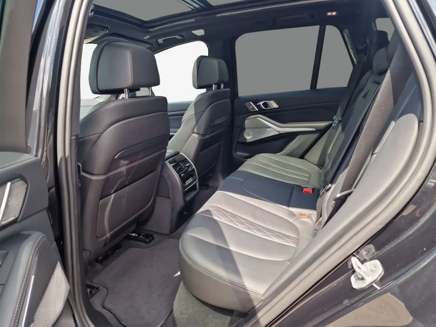 X5 xDrive45e