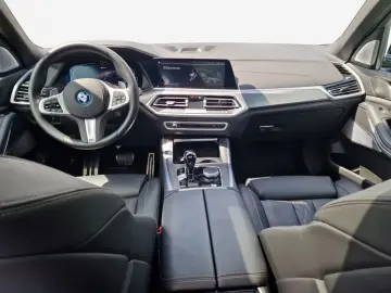 X5 xDrive45e
