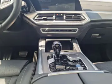 X5 xDrive45e