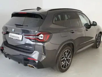 X3 xDrive 30i (M-Sport Navi LED AHK Pano H/K)