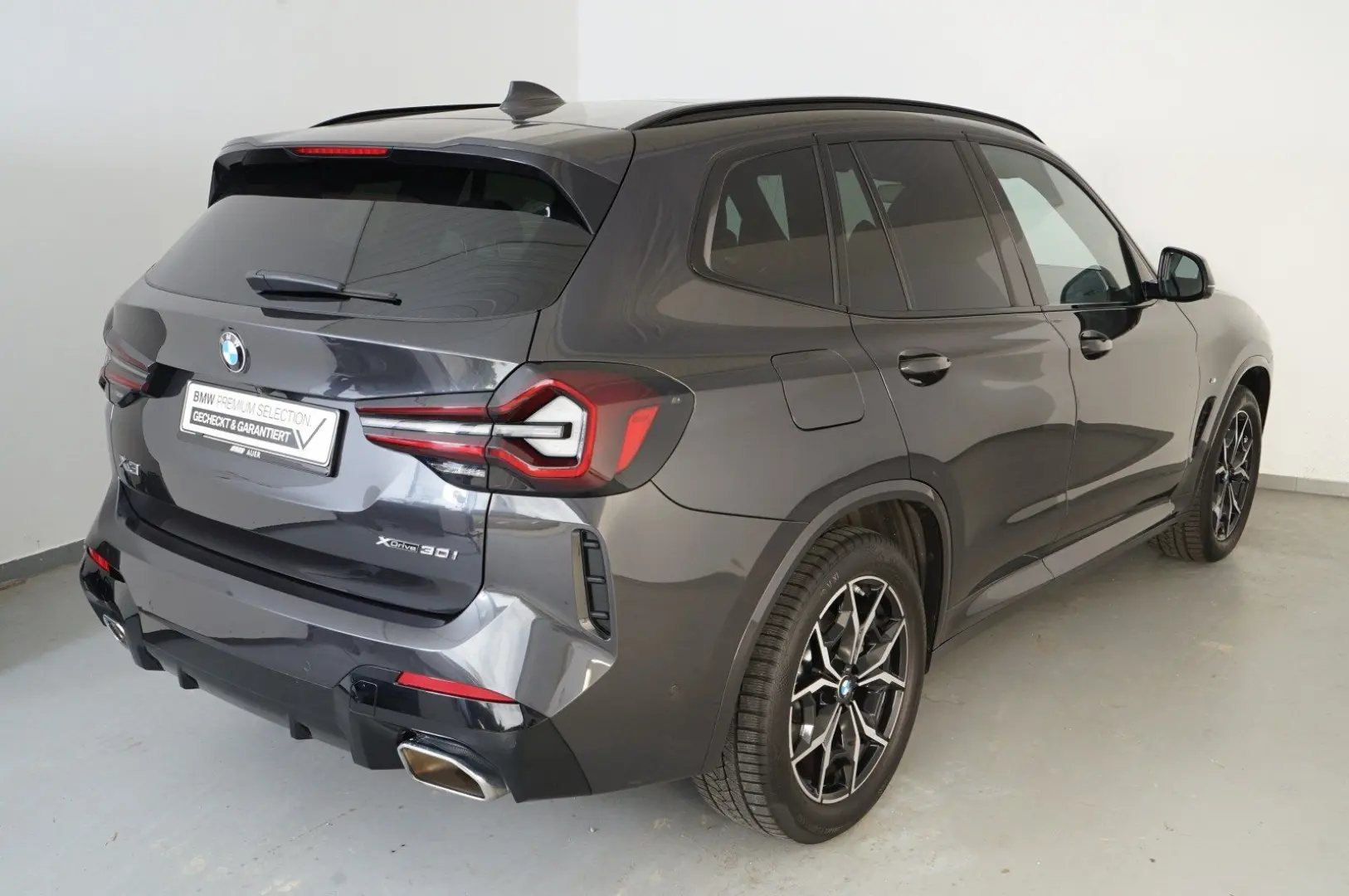 X3 xDrive 30i (M-Sport Navi LED AHK Pano H/K)