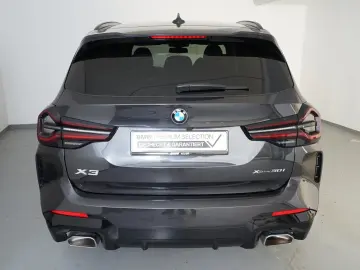 X3 xDrive 30i (M-Sport Navi LED AHK Pano H/K)