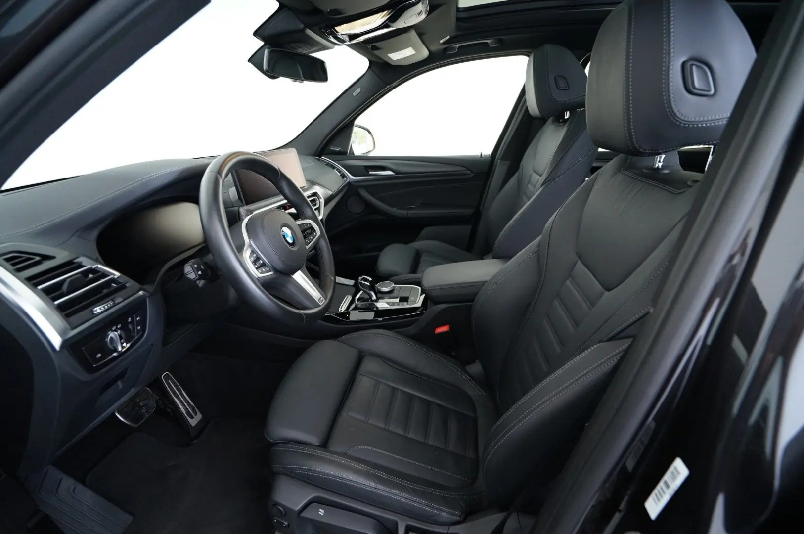 X3 xDrive 30i (M-Sport Navi LED AHK Pano H/K)