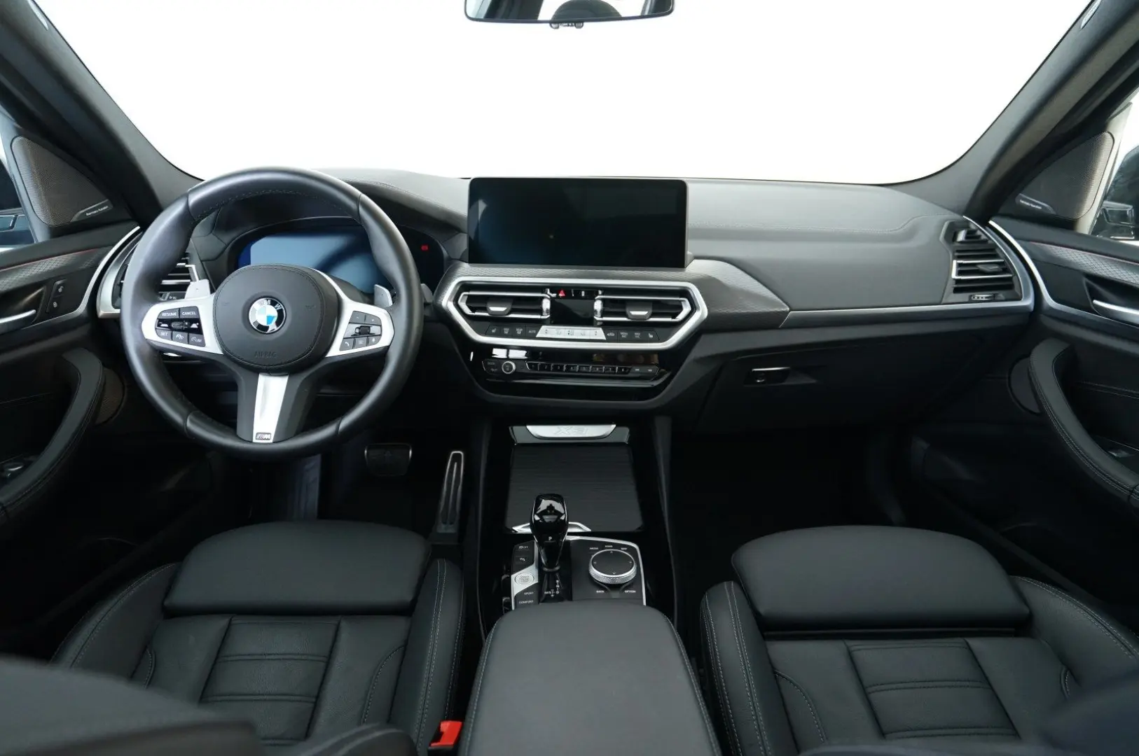 X3 xDrive 30i (M-Sport Navi LED AHK Pano H/K)