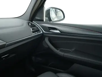 X3 xDrive 30i (M-Sport Navi LED AHK Pano H/K)