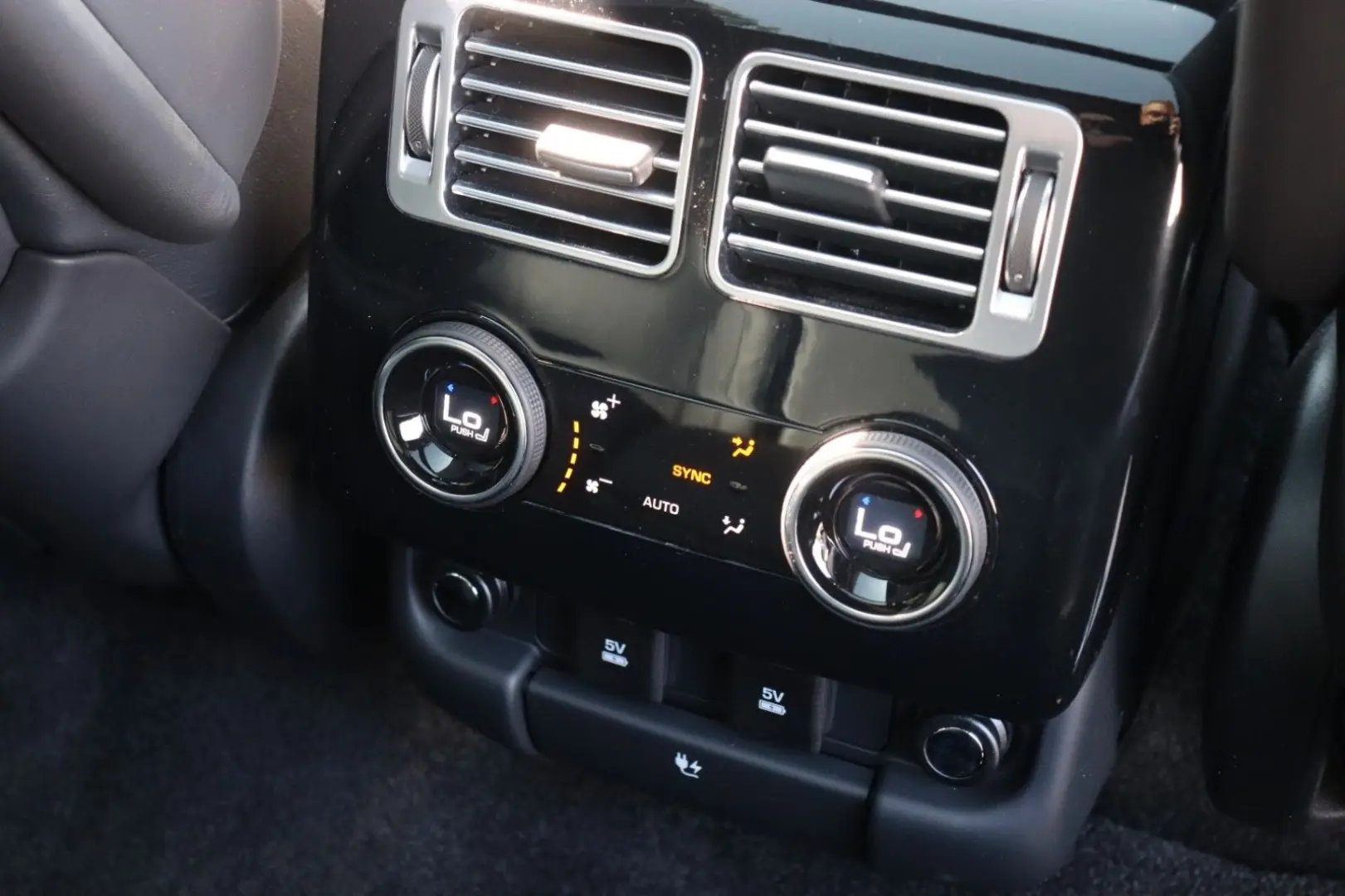 Range D350 AUTOB.FIFTY*VOLL*PIXEL*22