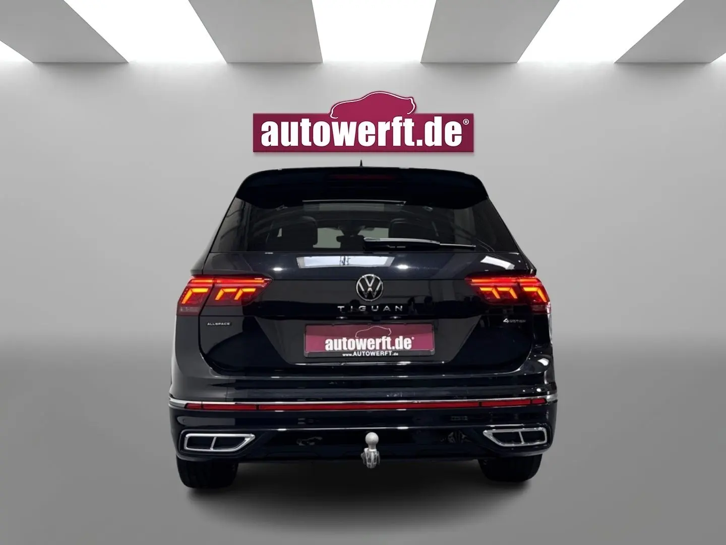 Tiguan Allspace 2.0 TSI 4M R LINE PANO AHK MATRI